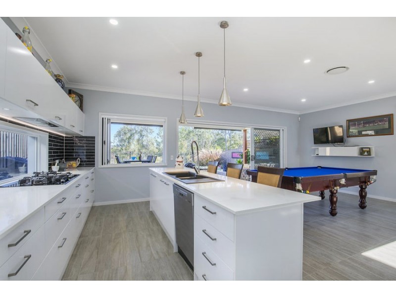 14 Melville Drive, Pimpama QLD 4209