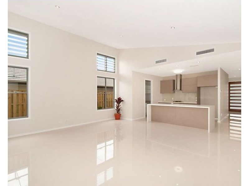 31 Bunderoo Circuit, Pimpama QLD 4209