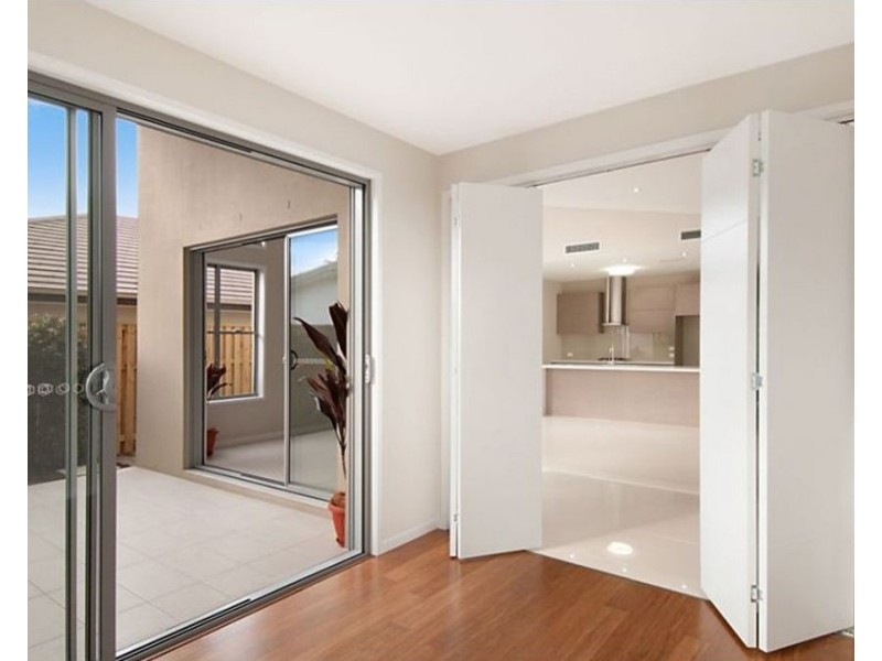 31 Bunderoo Circuit, Pimpama QLD 4209