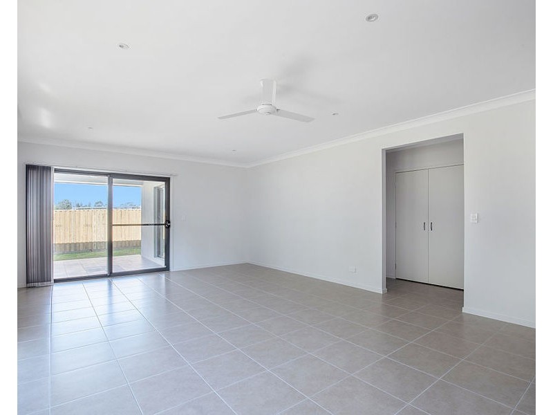 21 Forrestdale St, Coomera QLD 4209