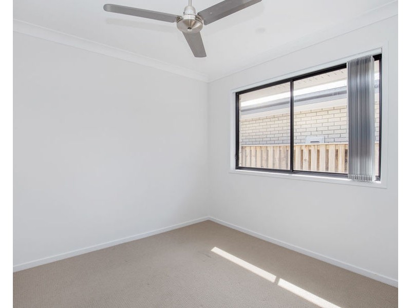 4 Augusta Boulevard, Pimpama QLD 4209