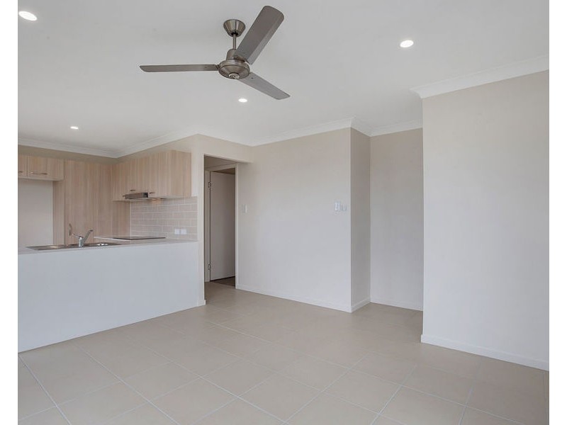 6 Ewan St, Pimpama QLD 4209