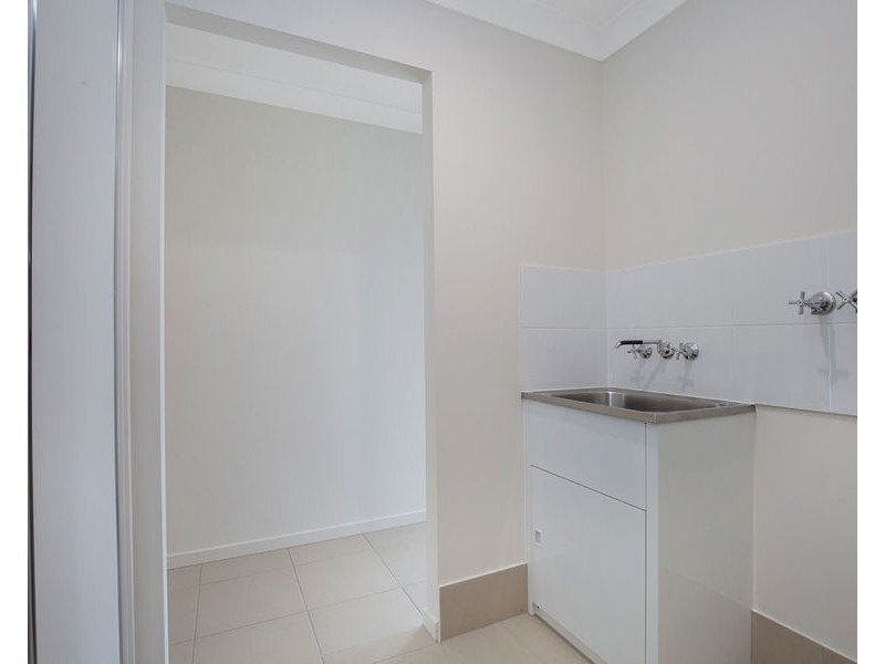 6 Ewan St, Pimpama QLD 4209