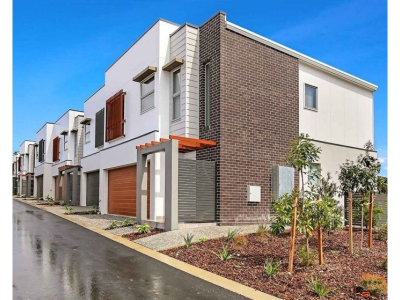 7/31 Jotown Drive, Coomera QLD 4209