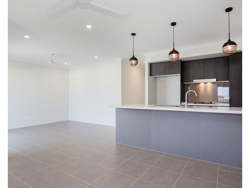 42 Emilia St, Coomera QLD 4209