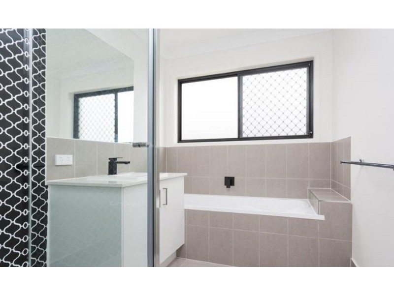 10a Olivia Close, Coomera QLD 4209
