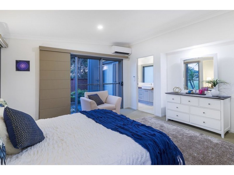 2 Orlando Drive, Coomera QLD 4209