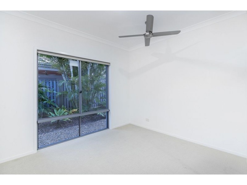 2 Orlando Drive, Coomera QLD 4209