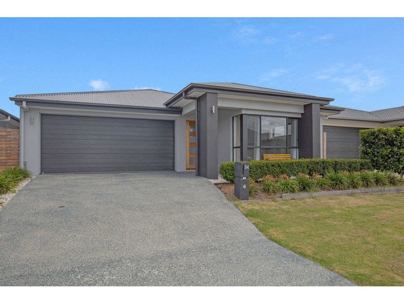 54 Lindeman Street, Pimpama QLD 4209
