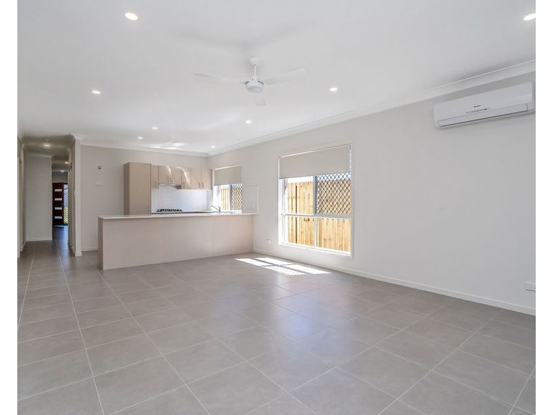 23 Oxford St, Pimpama QLD 4209