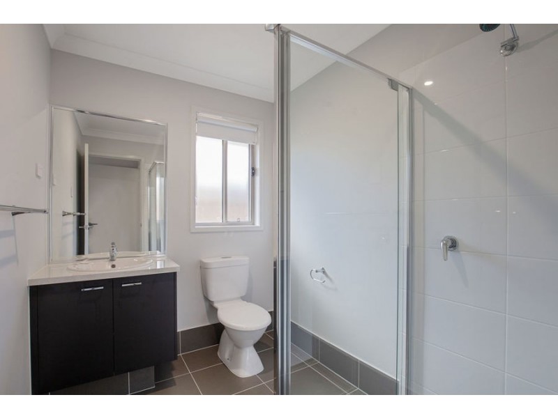 62 Lindeman Circuit, Pimpama QLD 4209