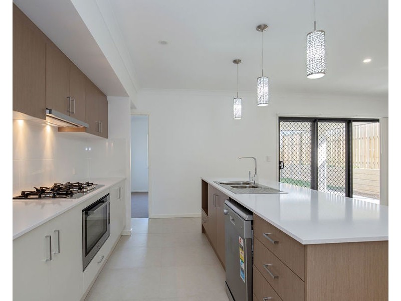 86 Girtin Circuit, Pimpama QLD 4209