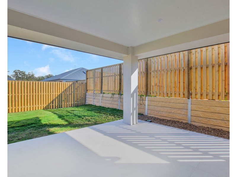 86 Girtin Circuit, Pimpama QLD 4209