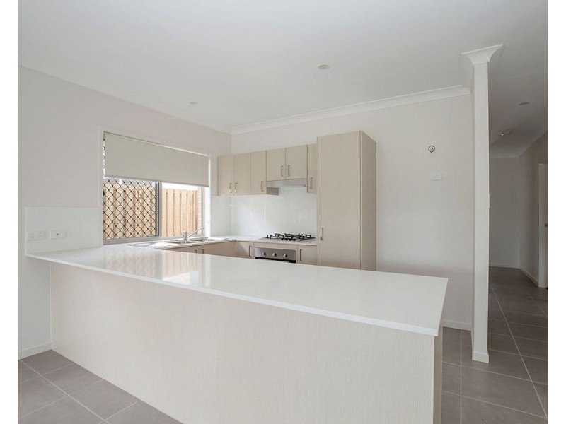 55 Oxford St, Pimpama QLD 4209