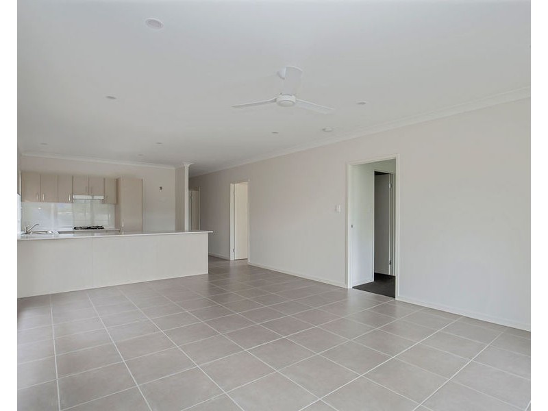 55 Oxford St, Pimpama QLD 4209