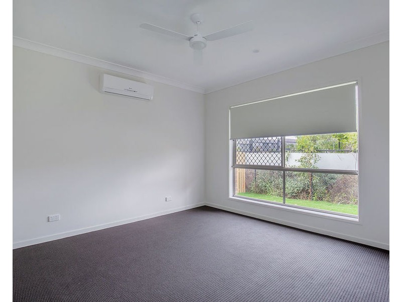 55 Oxford St, Pimpama QLD 4209