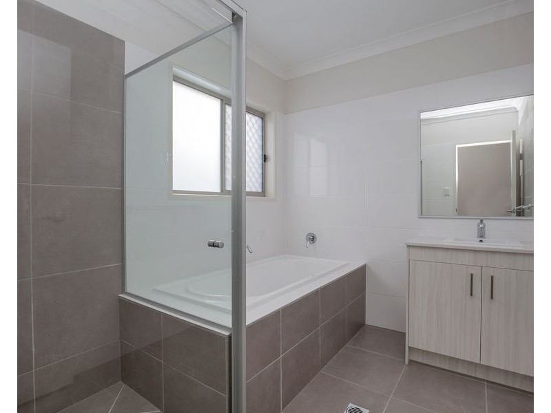 55 Oxford St, Pimpama QLD 4209