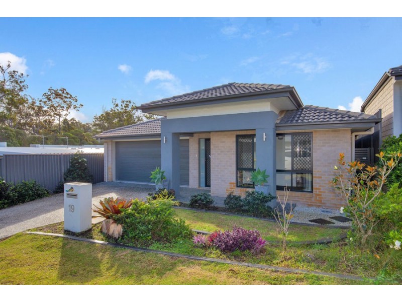 19 Capella St, Coomera QLD 4209