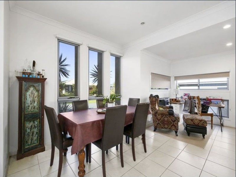 11 Daintree Drive, Coomera QLD 4209