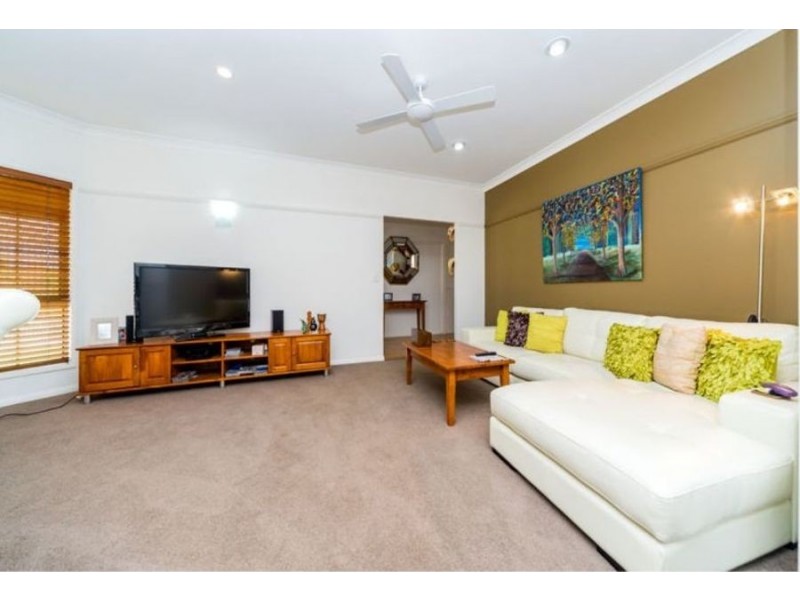 55 Arnold Palmer Drive, Parkwood QLD 4214