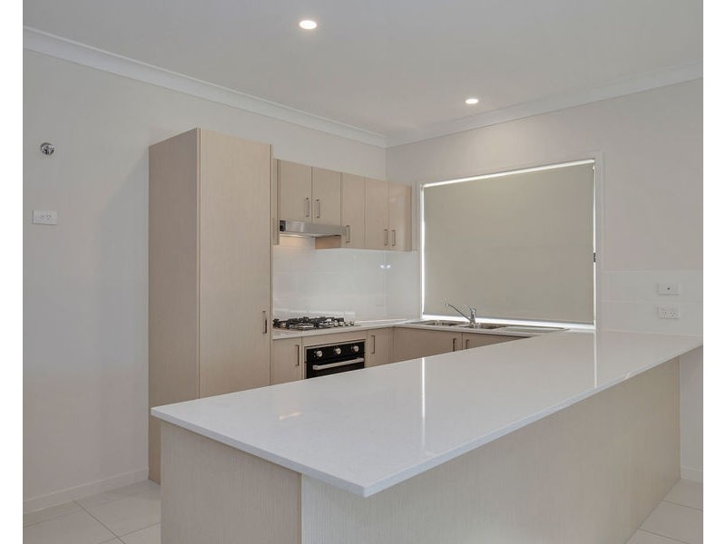 49 Oxford St, Pimpama QLD 4209