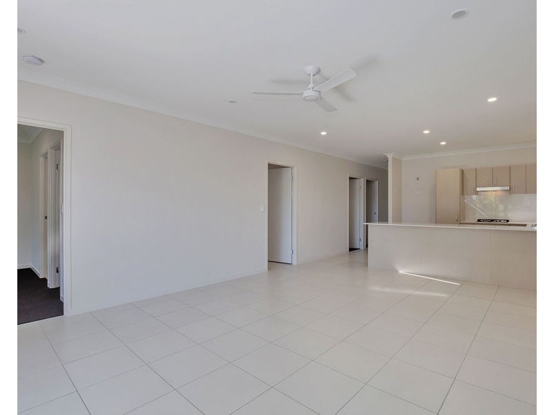 49 Oxford St, Pimpama QLD 4209