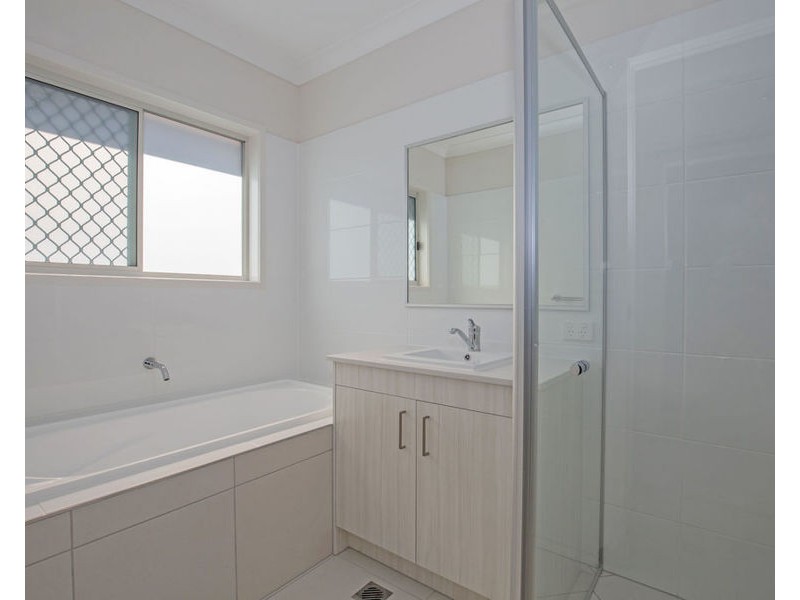 49 Oxford St, Pimpama QLD 4209