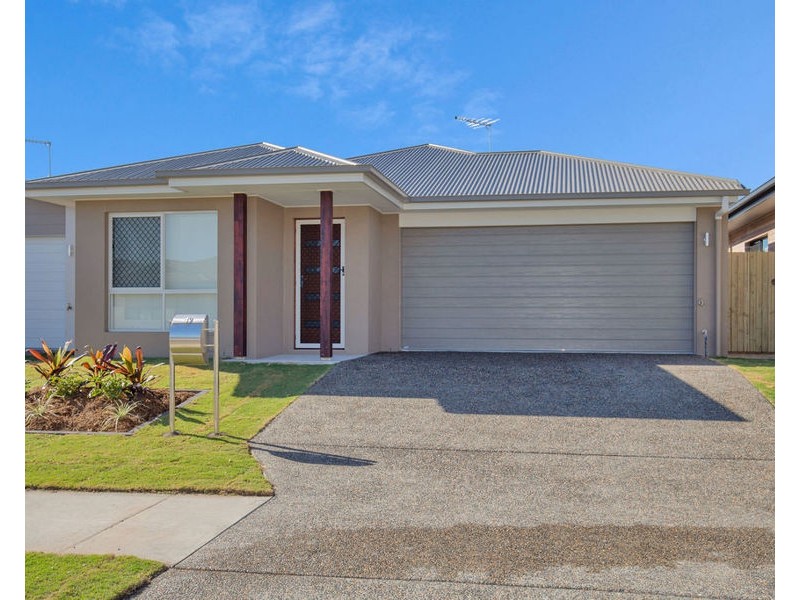 49 Oxford St, Pimpama QLD 4209