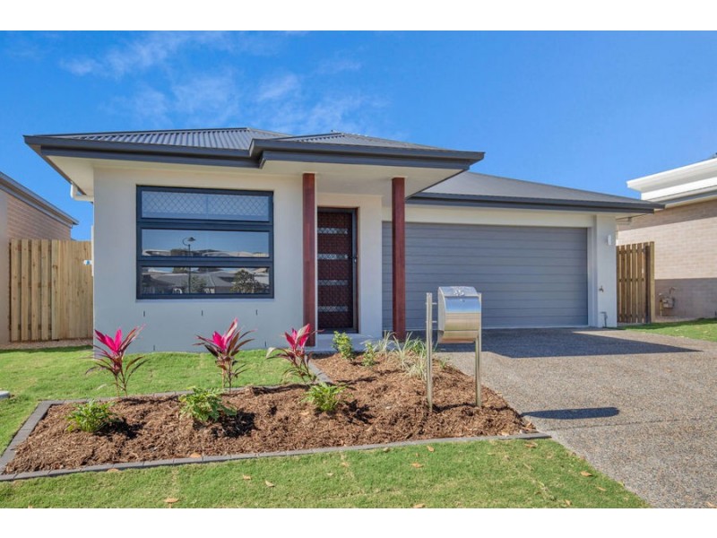 45 Oxford St, Pimpama QLD 4209