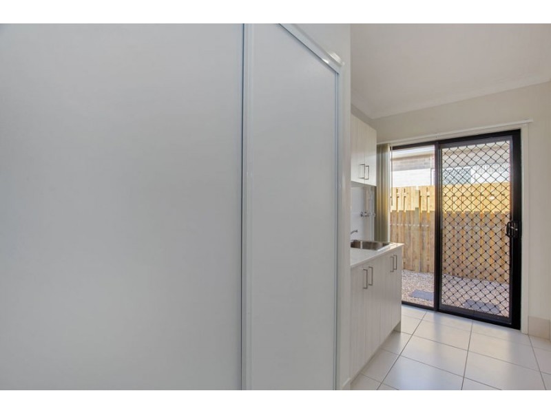 45 Oxford St, Pimpama QLD 4209