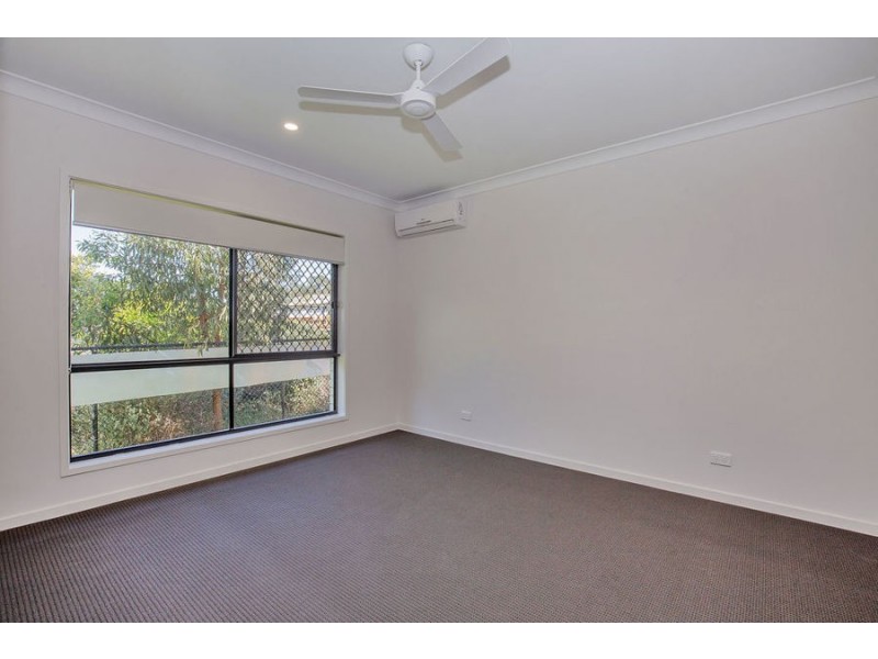 45 Oxford St, Pimpama QLD 4209