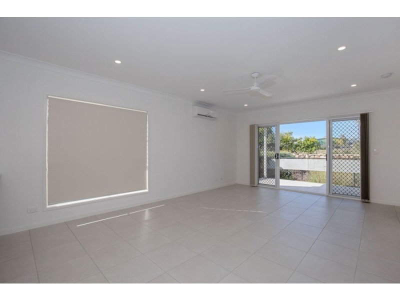 43 Oxford St, Pimpama QLD 4209