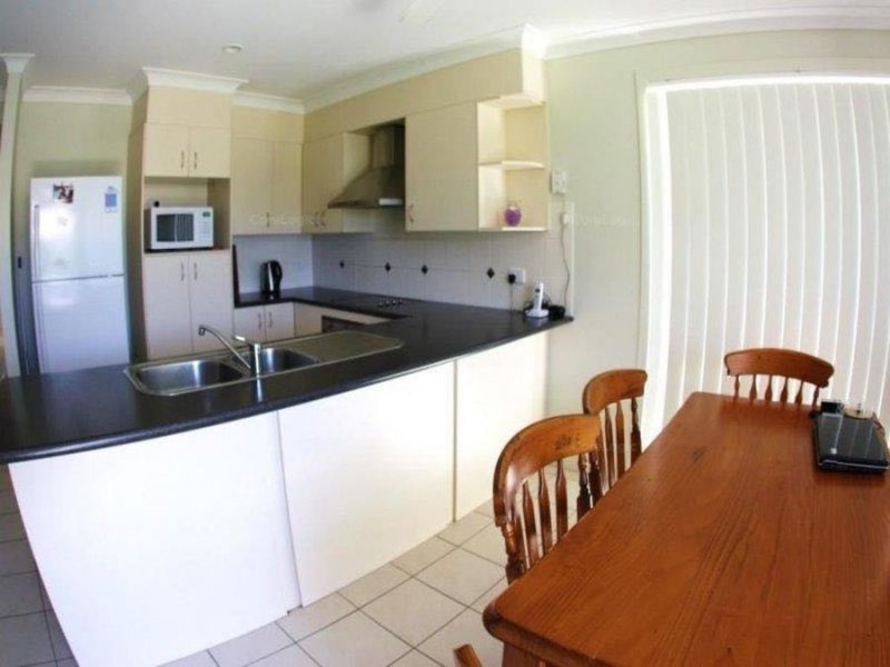 15 Silver Gull St, Coomera QLD 4209