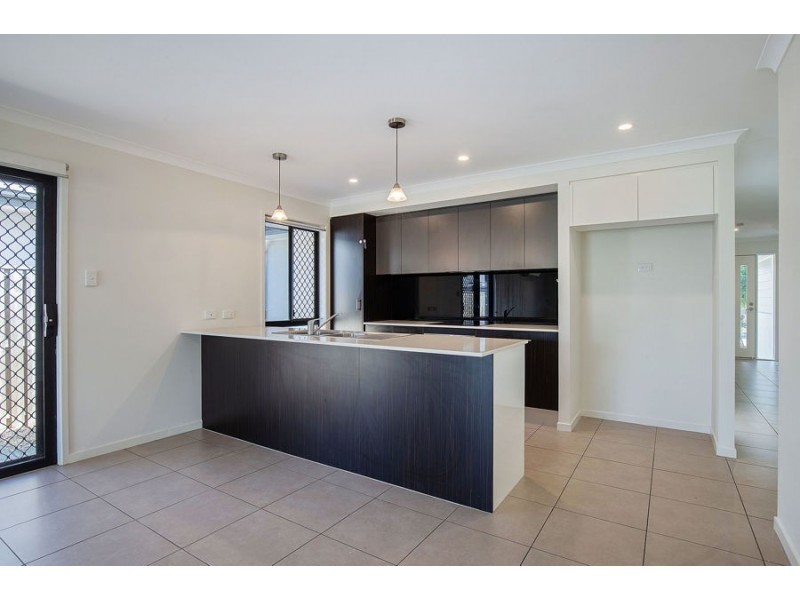 53 Ningaloo Drive, Pimpama QLD 4209