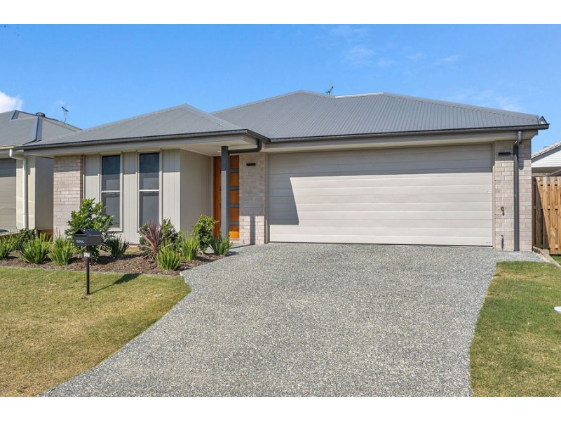 57 Village Boulevard, Pimpama QLD 4209