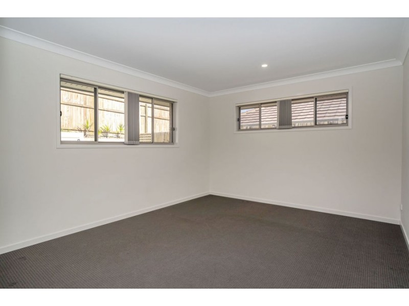 57 Village Boulevard, Pimpama QLD 4209