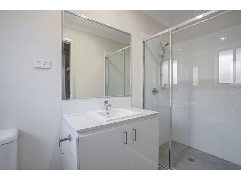 57 Village Boulevard, Pimpama QLD 4209