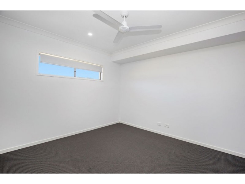 52 Girtin Circuit, Pimpama QLD 4209