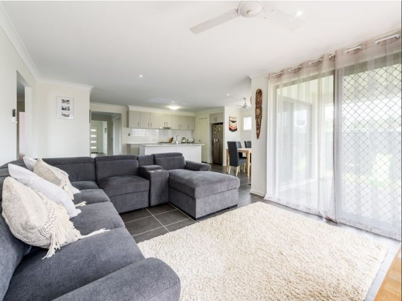 20 Azure Way, Coomera QLD 4209