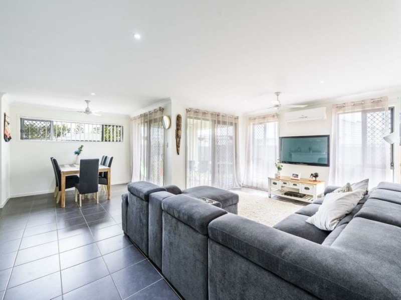 20 Azure Way, Coomera QLD 4209