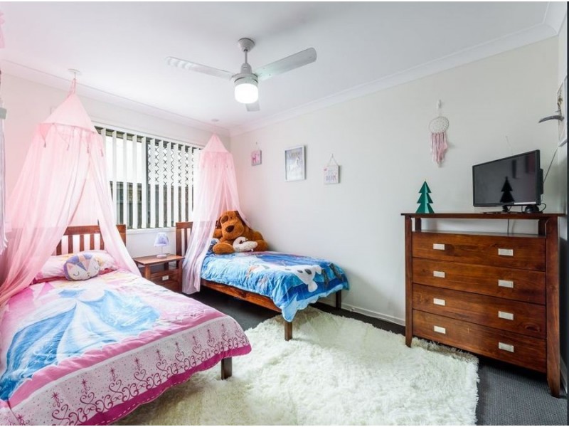 20 Azure Way, Coomera QLD 4209