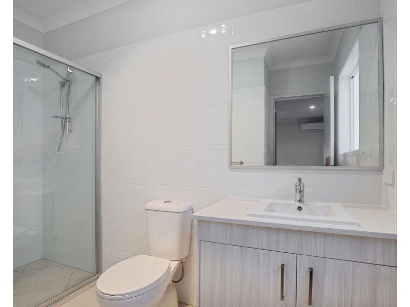 3 Oxford St, Pimpama QLD 4209