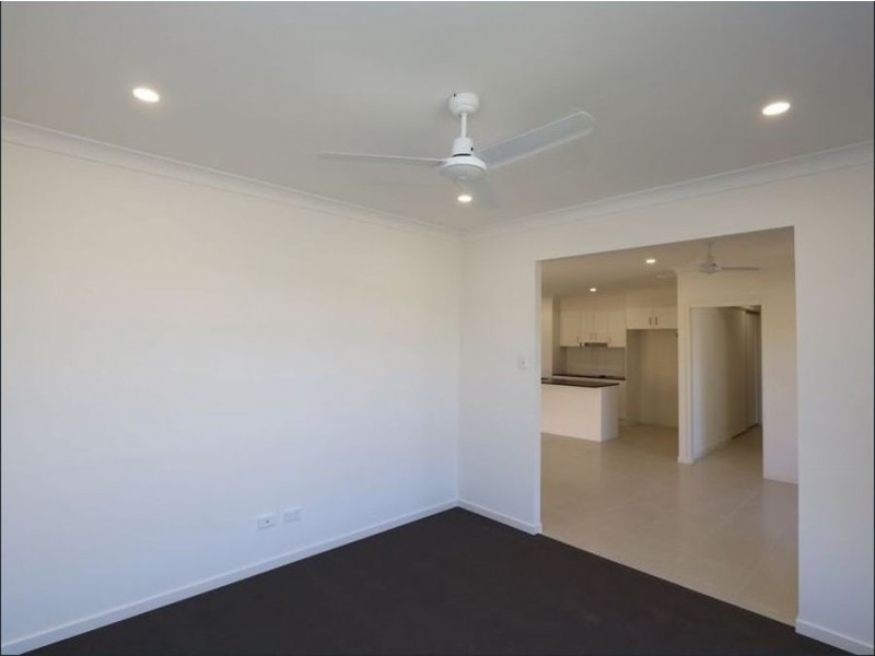 39 Augusta Boulevard, Pimpama QLD 4209