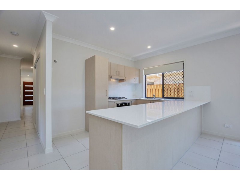 37 Oxford St, Pimpama QLD 4209