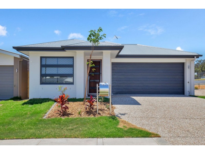 37 Oxford St, Pimpama QLD 4209
