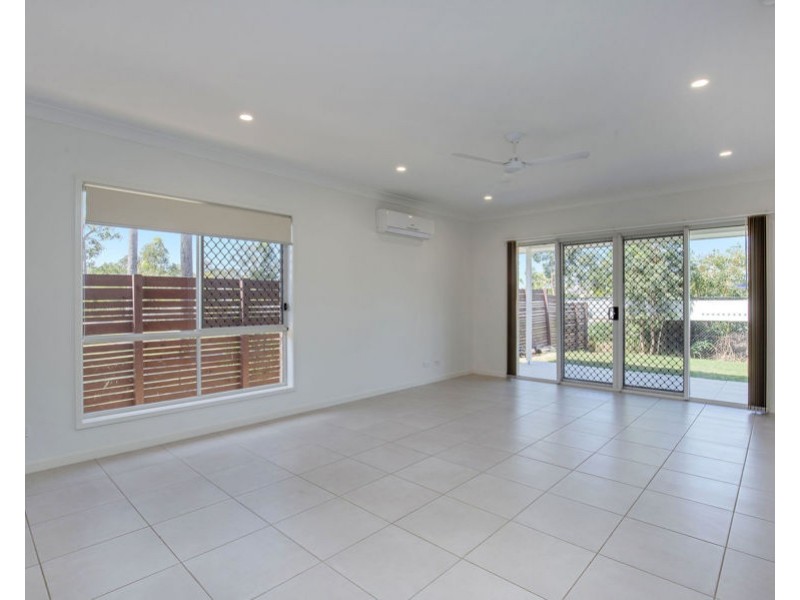 57 Oxford St, Pimpama QLD 4209