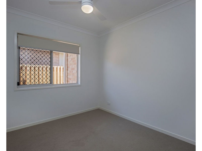 57 Oxford St, Pimpama QLD 4209