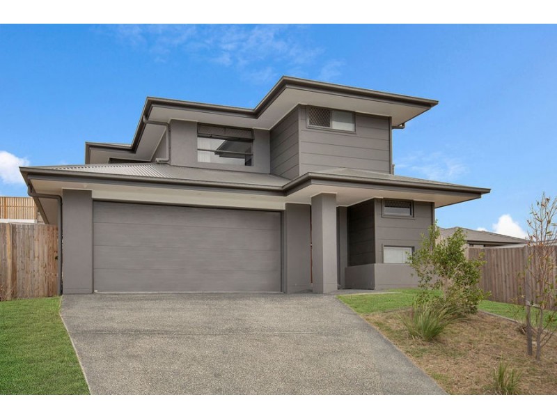 17 Allington Circuit, Maudsland QLD 4210