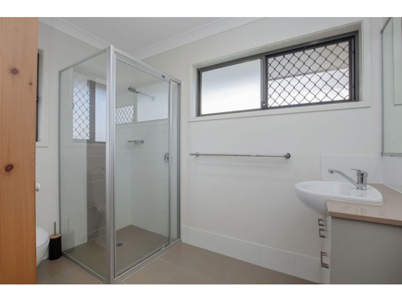 17 Allington Circuit, Maudsland QLD 4210