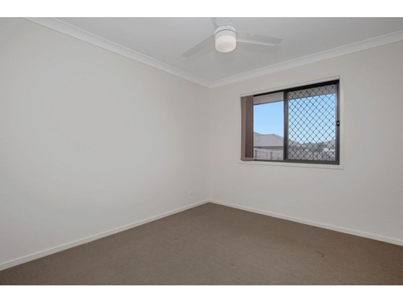 17 Allington Circuit, Maudsland QLD 4210